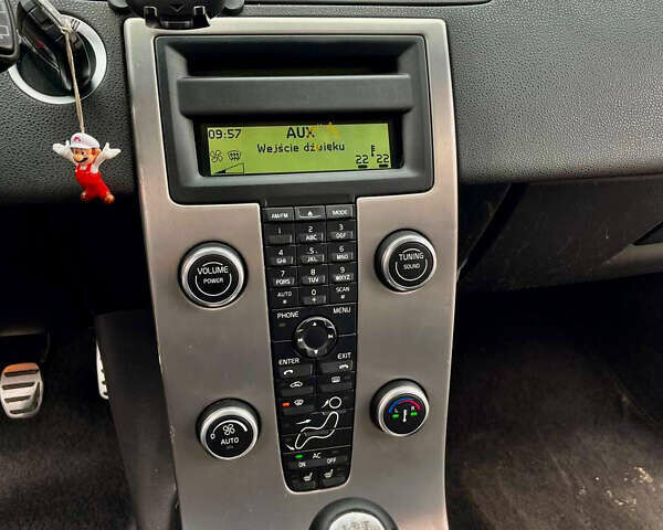 Сірий Вольво V50, об'ємом двигуна 1.6 л та пробігом 261 тис. км за 6350 $, фото 12 на Automoto.ua