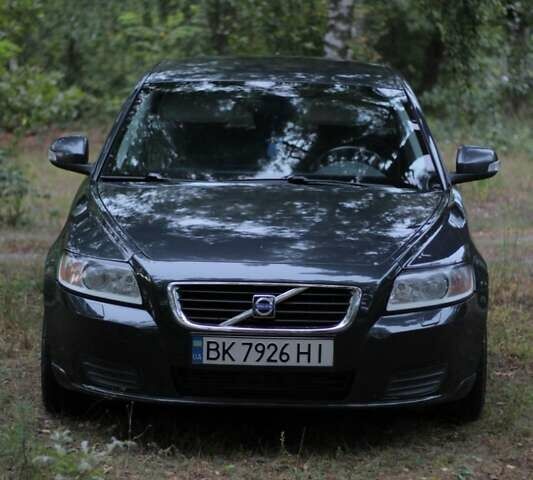 Сірий Вольво V50, об'ємом двигуна 1.6 л та пробігом 235 тис. км за 6000 $, фото 5 на Automoto.ua