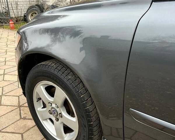 Сірий Вольво V50, об'ємом двигуна 1.6 л та пробігом 300 тис. км за 5800 $, фото 14 на Automoto.ua