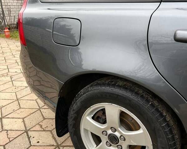 Сірий Вольво V50, об'ємом двигуна 1.6 л та пробігом 300 тис. км за 5800 $, фото 46 на Automoto.ua