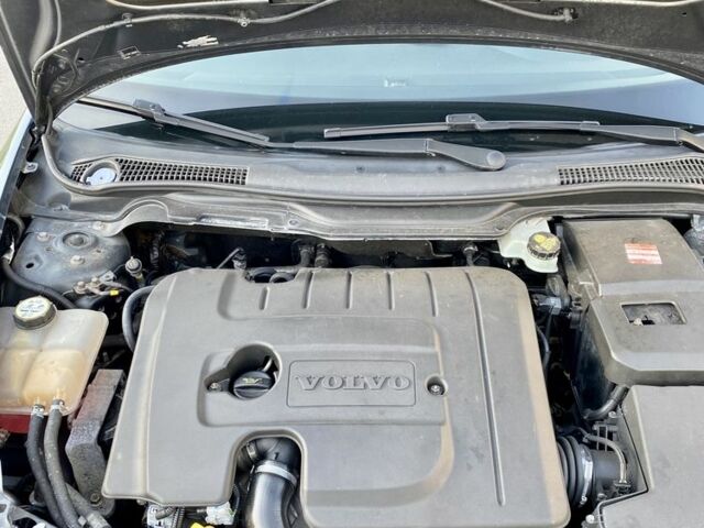 Сірий Вольво V50, об'ємом двигуна 0.16 л та пробігом 269 тис. км за 6950 $, фото 22 на Automoto.ua