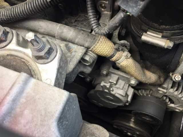 Серый Вольво В50, объемом двигателя 1.6 л и пробегом 221 тыс. км за 6100 $, фото 13 на Automoto.ua