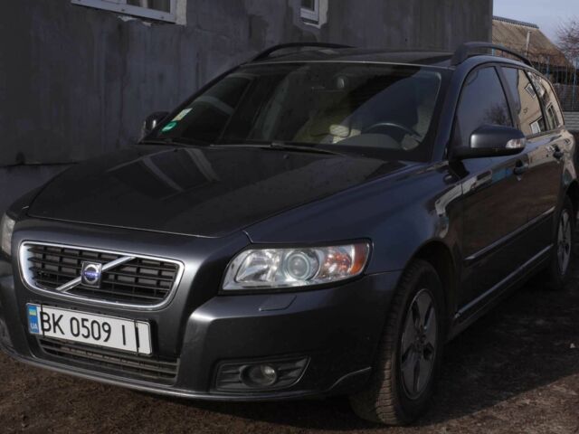 Сірий Вольво V50, об'ємом двигуна 1.6 л та пробігом 3 тис. км за 6300 $, фото 1 на Automoto.ua