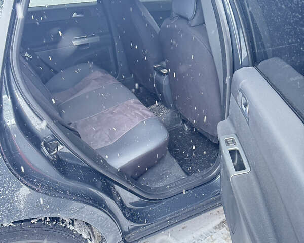 Сірий Вольво V50, об'ємом двигуна 2 л та пробігом 252 тис. км за 7999 $, фото 11 на Automoto.ua