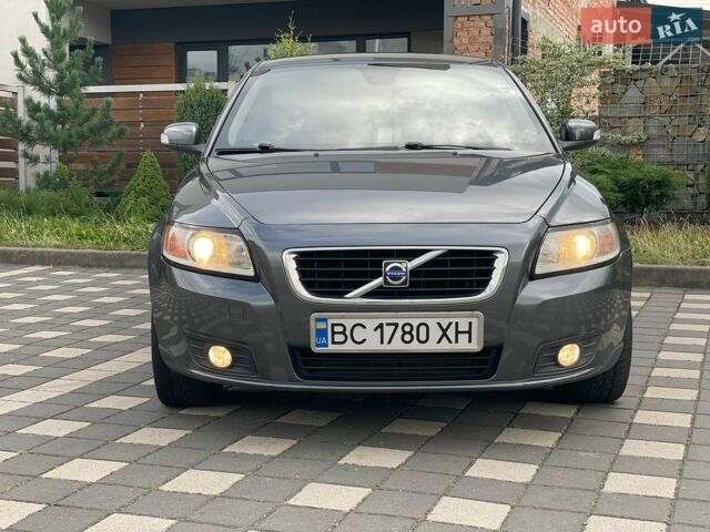 Сірий Вольво V50, об'ємом двигуна 2 л та пробігом 257 тис. км за 6499 $, фото 37 на Automoto.ua