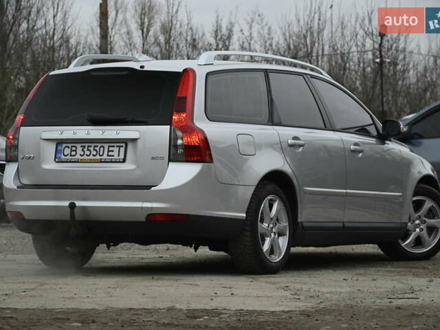 Сірий Вольво V50, об'ємом двигуна 2 л та пробігом 240 тис. км за 7800 $, фото 14 на Automoto.ua