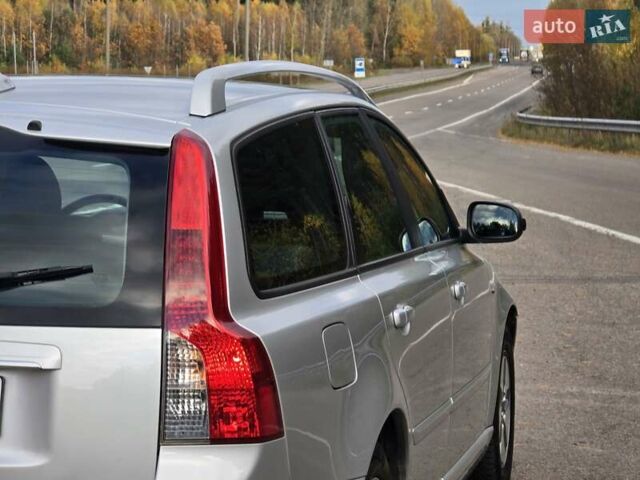 Сірий Вольво V50, об'ємом двигуна 1.6 л та пробігом 223 тис. км за 7799 $, фото 21 на Automoto.ua
