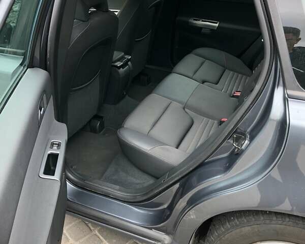Сірий Вольво V50, об'ємом двигуна 1.56 л та пробігом 145 тис. км за 7900 $, фото 4 на Automoto.ua