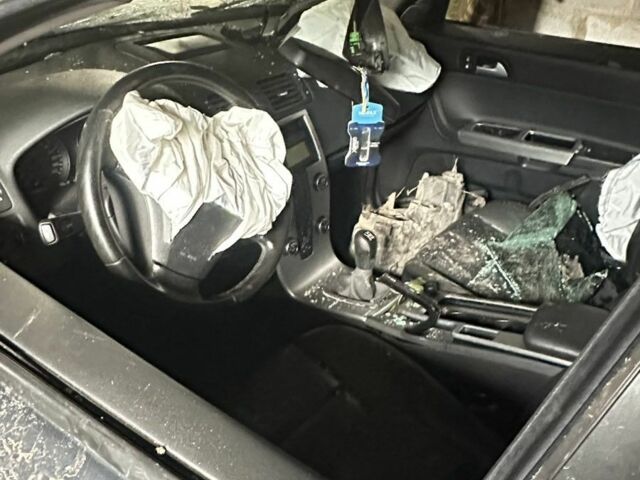 Серый Вольво В50, объемом двигателя 0 л и пробегом 1 тыс. км за 2700 $, фото 7 на Automoto.ua