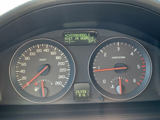 Сірий Вольво V50, об'ємом двигуна 1.6 л та пробігом 263 тис. км за 7500 $, фото 19 на Automoto.ua