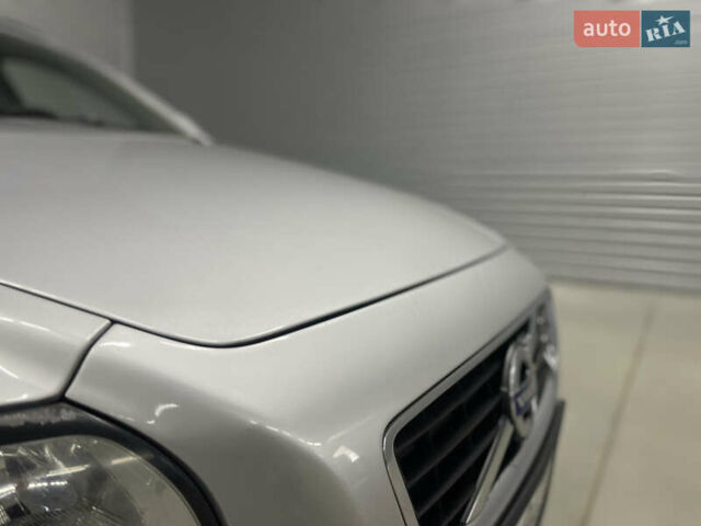 Вольво В50 2010 в Стрые на Automoto.ua Серый Вольво В50, объемом двигателя 1.6 л и пробегом 260 тыс. км за 6650 $, фото 12 на Automoto.ua