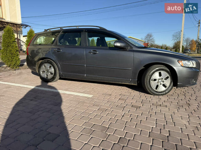 Сірий Вольво V50, об'ємом двигуна 1.6 л та пробігом 292 тис. км за 5999 $, фото 7 на Automoto.ua