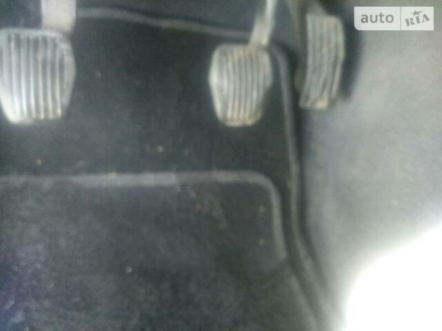 Серый Вольво В50, объемом двигателя 1.6 л и пробегом 295 тыс. км за 5800 $, фото 9 на Automoto.ua