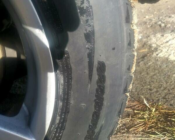 Серый Вольво В50, объемом двигателя 1.6 л и пробегом 295 тыс. км за 5800 $, фото 16 на Automoto.ua