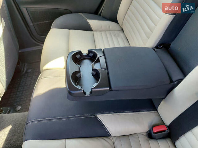 Серый Вольво В50, объемом двигателя 1.6 л и пробегом 193 тыс. км за 7999 $, фото 25 на Automoto.ua