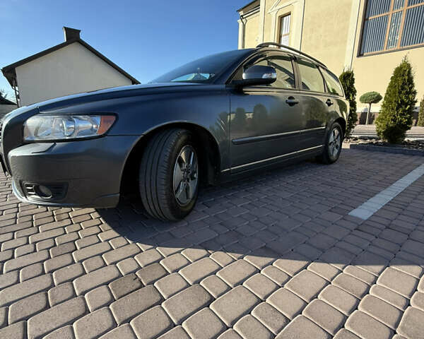 Сірий Вольво V50, об'ємом двигуна 1.6 л та пробігом 292 тис. км за 5999 $, фото 15 на Automoto.ua