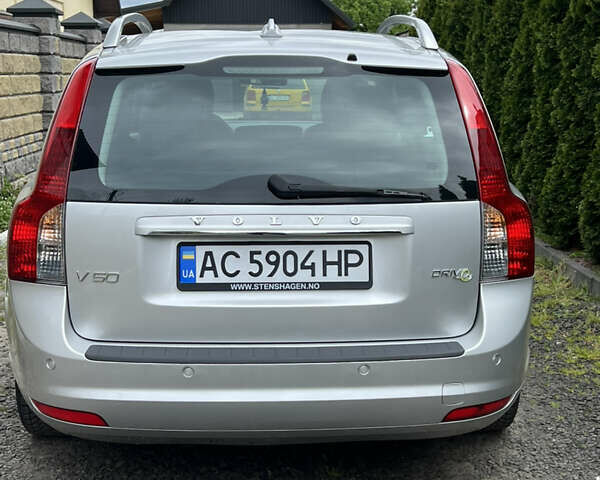 Вольво В50 2010 в Ковель на Automoto.ua Серый Вольво В50, объемом двигателя 1.56 л и пробегом 269 тыс. км за 8500 $, фото 3 на Automoto.ua