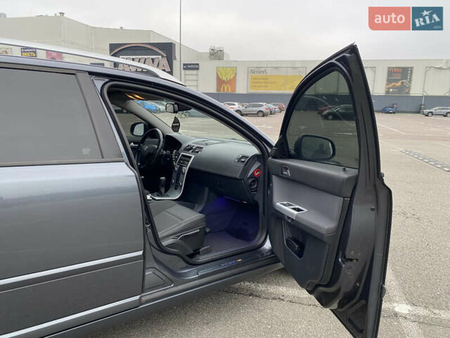 Вольво В50 2010 в Киеве на Automoto.ua Серый Вольво В50, объемом двигателя 1.56 л и пробегом 277 тыс. км за 9350 $, фото 18 на Automoto.ua