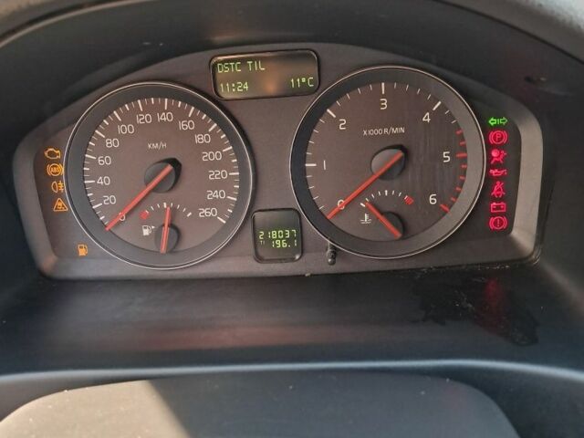 Сірий Вольво V50, об'ємом двигуна 1.6 л та пробігом 218 тис. км за 6400 $, фото 3 на Automoto.ua