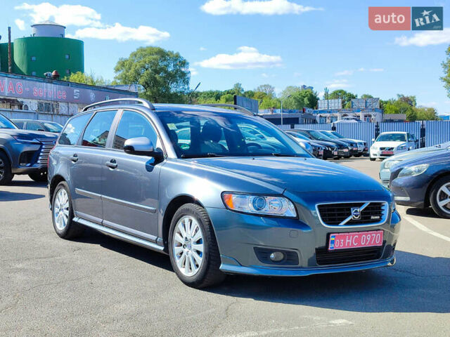 Серый Вольво В50, объемом двигателя 1.6 л и пробегом 193 тыс. км за 7999 $, фото 8 на Automoto.ua
