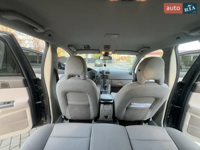 Вольво В50 2010 в Луцке на Automoto.ua Серый Вольво В50, объемом двигателя 1.6 л и пробегом 280 тыс. км за 8600 $, фото 17 на Automoto.ua