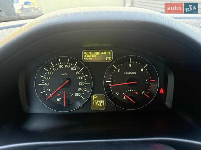 Сірий Вольво V50, об'ємом двигуна 2.4 л та пробігом 270 тис. км за 8300 $, фото 29 на Automoto.ua