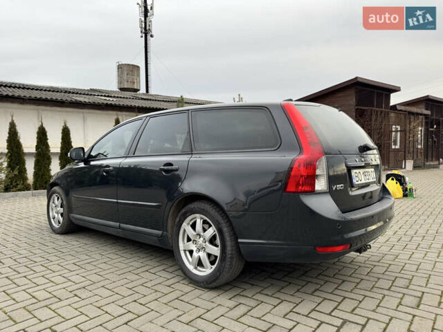 Сірий Вольво V50, об'ємом двигуна 1.6 л та пробігом 209 тис. км за 7700 $, фото 4 на Automoto.ua