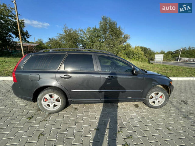 Сірий Вольво V50, об'ємом двигуна 1.6 л та пробігом 251 тис. км за 6500 $, фото 5 на Automoto.ua