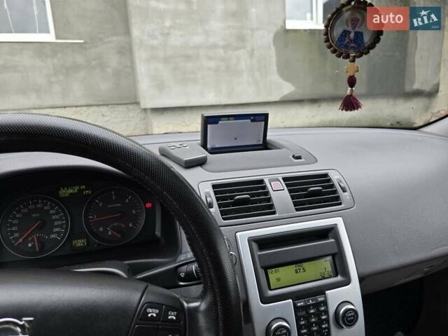 Сірий Вольво V50, об'ємом двигуна 1.56 л та пробігом 300 тис. км за 7800 $, фото 12 на Automoto.ua