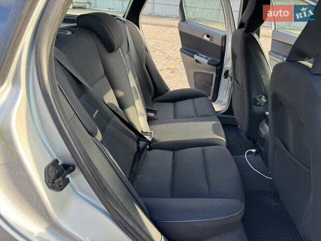 Серый Вольво В50, объемом двигателя 1.6 л и пробегом 259 тыс. км за 6850 $, фото 18 на Automoto.ua