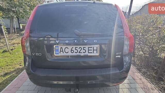 Вольво В50 2010 в Иваничи на Automoto.ua Серый Вольво В50, объемом двигателя 1.56 л и пробегом 267 тыс. км за 7200 $, фото 1 на Automoto.ua