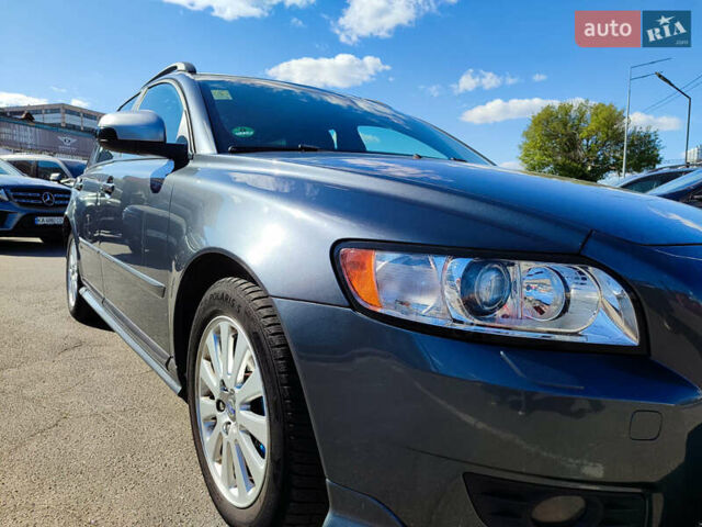 Серый Вольво В50, объемом двигателя 1.6 л и пробегом 193 тыс. км за 7999 $, фото 13 на Automoto.ua
