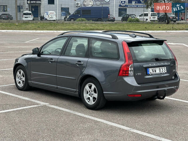 Сірий Вольво V50, об'ємом двигуна 1.6 л та пробігом 279 тис. км за 7250 $, фото 3 на Automoto.ua