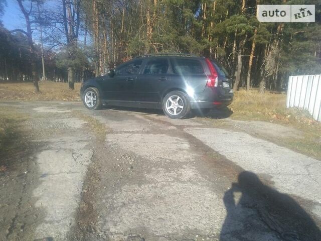 Серый Вольво В50, объемом двигателя 1.6 л и пробегом 295 тыс. км за 5800 $, фото 14 на Automoto.ua