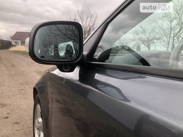 Серый Вольво В50, объемом двигателя 1.6 л и пробегом 250 тыс. км за 7500 $, фото 15 на Automoto.ua