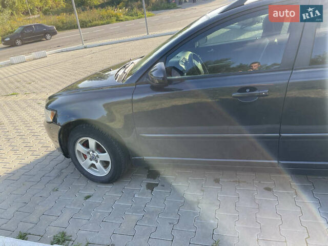 Сірий Вольво V50, об'ємом двигуна 1.6 л та пробігом 251 тис. км за 6500 $, фото 7 на Automoto.ua