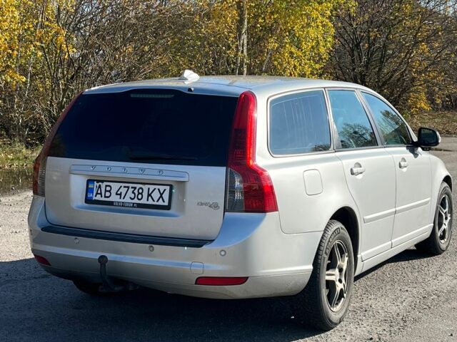 Сірий Вольво V50, об'ємом двигуна 1.6 л та пробігом 320 тис. км за 5200 $, фото 1 на Automoto.ua