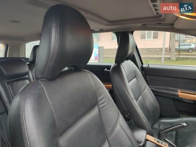 Сірий Вольво V50, об'ємом двигуна 1.6 л та пробігом 303 тис. км за 7399 $, фото 42 на Automoto.ua