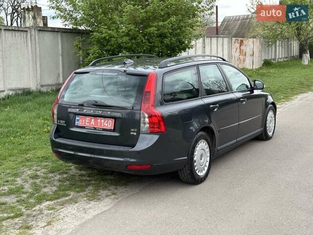 Сірий Вольво V50, об'ємом двигуна 1.6 л та пробігом 261 тис. км за 6600 $, фото 8 на Automoto.ua