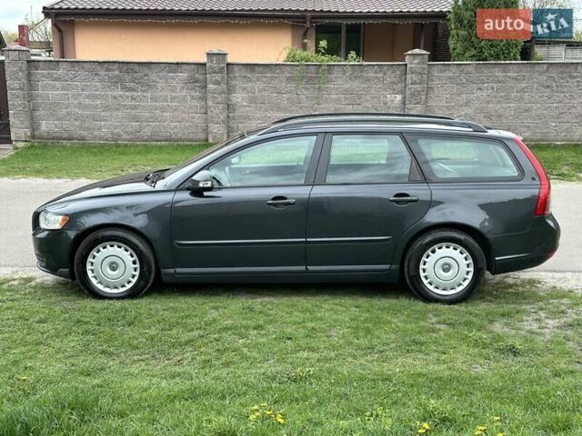 Сірий Вольво V50, об'ємом двигуна 1.6 л та пробігом 261 тис. км за 6600 $, фото 14 на Automoto.ua