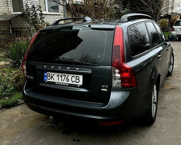 Сірий Вольво V50, об'ємом двигуна 1.6 л та пробігом 251 тис. км за 6799 $, фото 5 на Automoto.ua