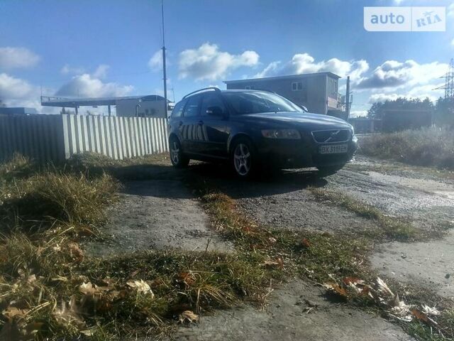 Серый Вольво В50, объемом двигателя 1.6 л и пробегом 295 тыс. км за 5800 $, фото 25 на Automoto.ua