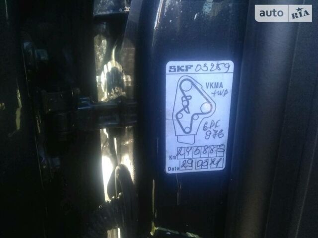 Серый Вольво В50, объемом двигателя 1.6 л и пробегом 295 тыс. км за 5800 $, фото 4 на Automoto.ua