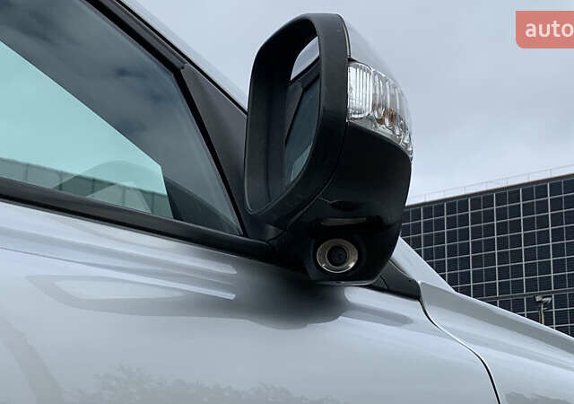 Вольво В50 2010 в Луцке на Automoto.ua Серый Вольво В50, объемом двигателя 1.6 л и пробегом 263 тыс. км за 7400 $, фото 17 на Automoto.ua