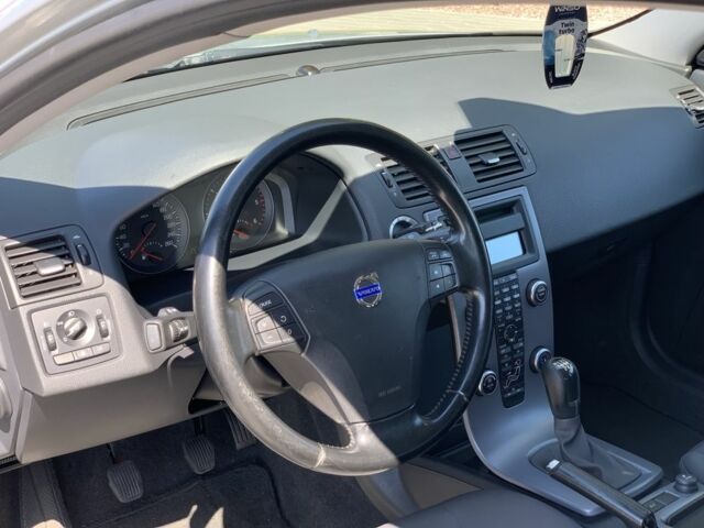 Сірий Вольво V50, об'ємом двигуна 1.6 л та пробігом 263 тис. км за 7500 $, фото 12 на Automoto.ua