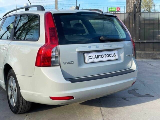 Сірий Вольво V50, об'ємом двигуна 1.6 л та пробігом 221 тис. км за 7490 $, фото 7 на Automoto.ua