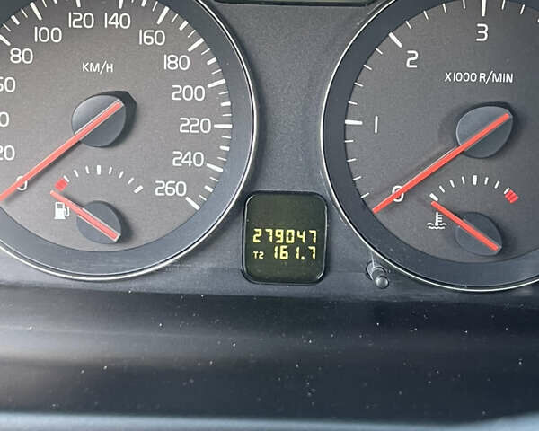 Вольво В50 2010 в Луцке на Automoto.ua Серый Вольво В50, объемом двигателя 1.6 л и пробегом 280 тыс. км за 8600 $, фото 33 на Automoto.ua