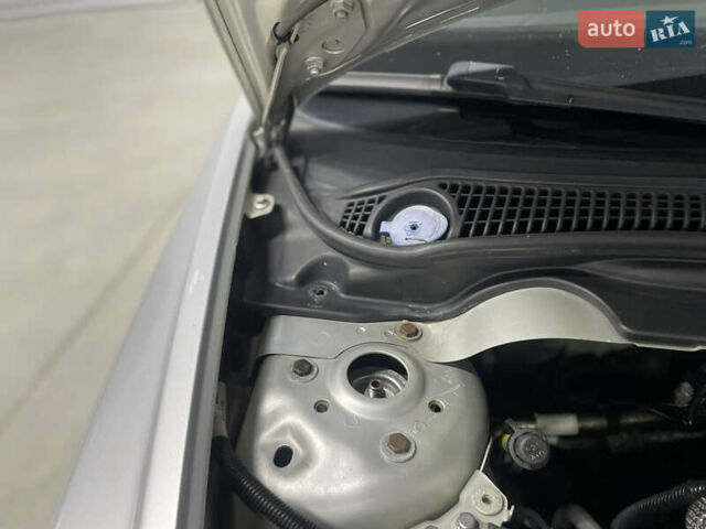 Вольво В50 2010 в Стрые на Automoto.ua Серый Вольво В50, объемом двигателя 1.6 л и пробегом 260 тыс. км за 6650 $, фото 8 на Automoto.ua