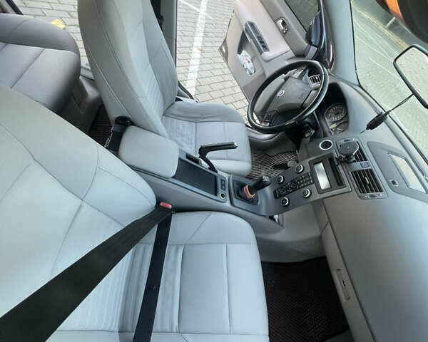 Вольво В50 2010 в Луцке на Automoto.ua Серый Вольво В50, объемом двигателя 1.6 л и пробегом 280 тыс. км за 8600 $, фото 16 на Automoto.ua