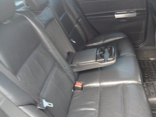 Серый Вольво В50, объемом двигателя 1.6 л и пробегом 261 тыс. км за 7300 $, фото 6 на Automoto.ua